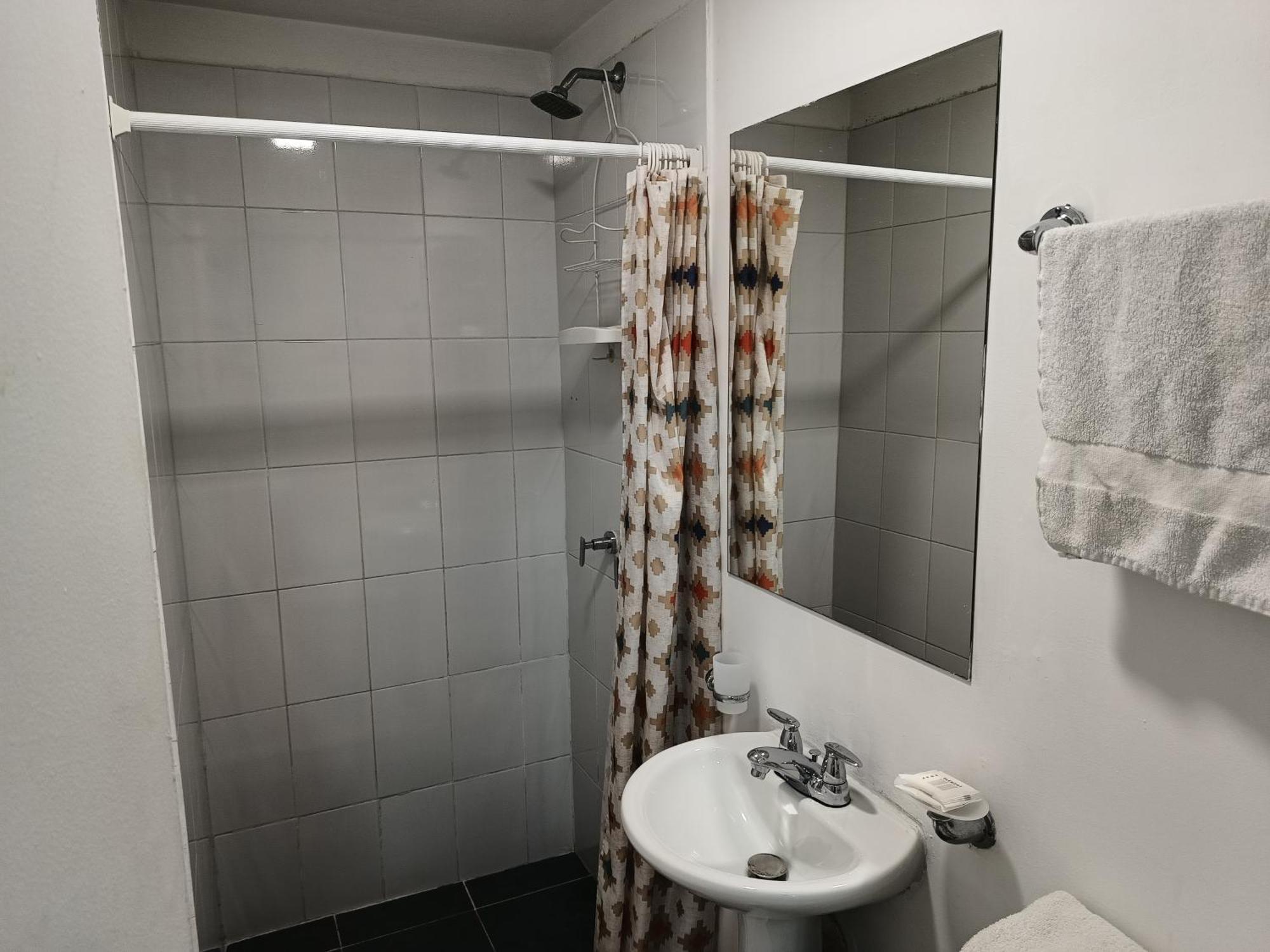 Air Guest House Medellin Luaran gambar